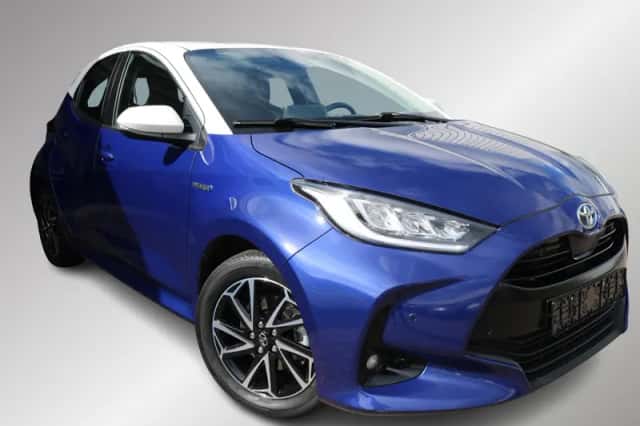 Toyota Yaris (2022) thumbnail 3