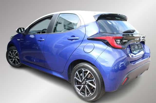Toyota Yaris (2022) thumbnail 4