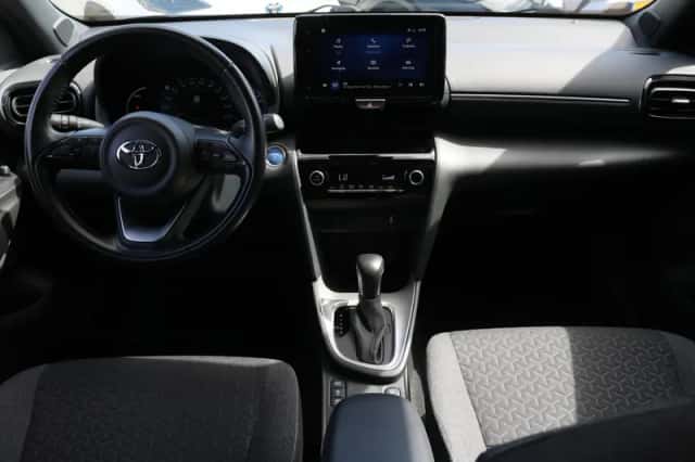 Toyota Yaris Cross (2021) thumbnail 3