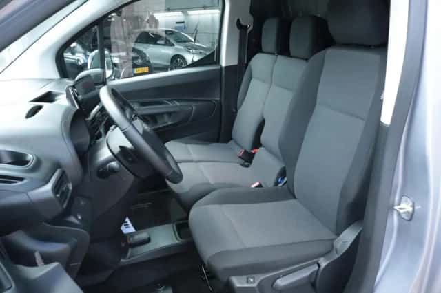 Toyota Proace (2025) thumbnail 4