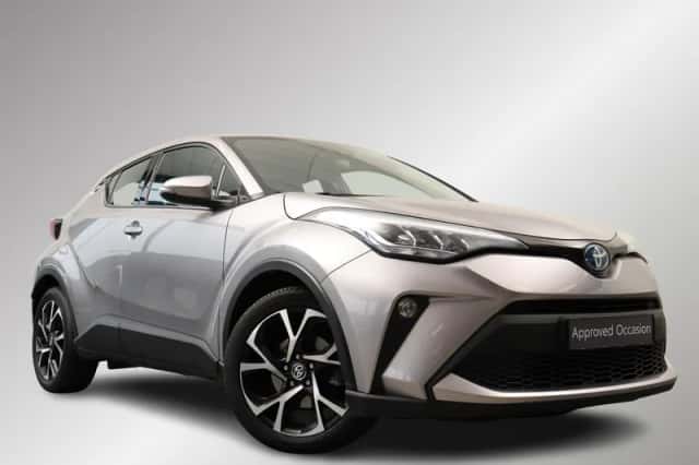 Toyota C-HR (2020) thumbnail 3