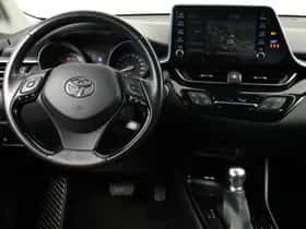 Toyota C-HR (2020) thumbnail 6