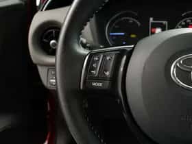 Toyota Yaris (2018) thumbnail 21