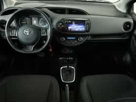 Toyota Yaris (2018) thumbnail 6