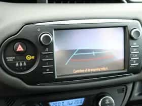 Toyota Yaris (2018) thumbnail 7