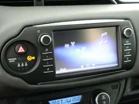Toyota Yaris (2018) thumbnail 8