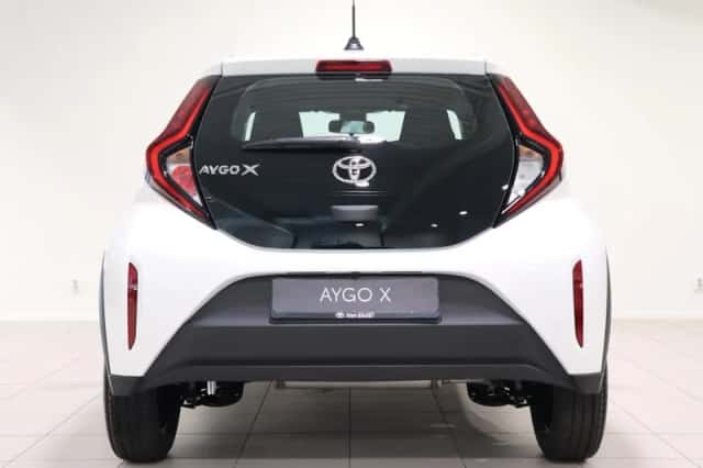 Toyota Aygo X (2025) thumbnail 4