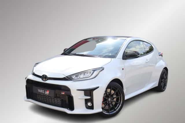 Toyota Yaris (2022) thumbnail 1