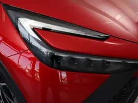Toyota C-HR (2025) thumbnail 14