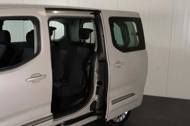 Toyota Proace (2022) thumbnail 4