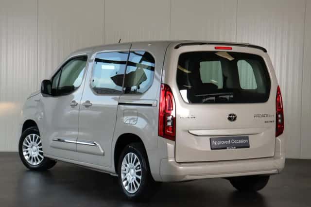 Toyota Proace (2022) thumbnail 6