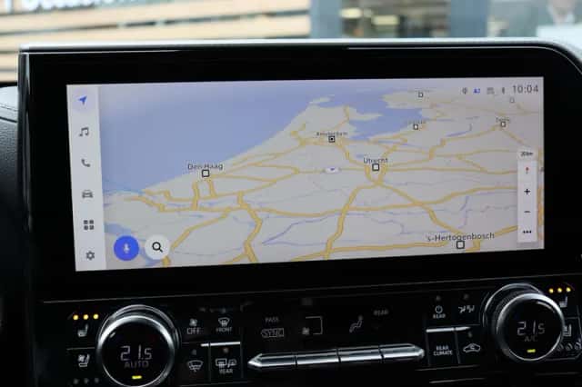 Toyota Highlander (2024) thumbnail 5