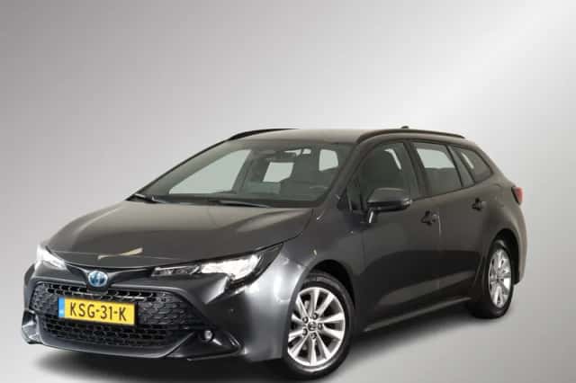 Toyota Corolla (2023) thumbnail 1