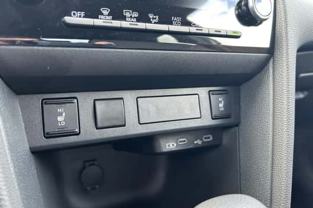 Toyota Yaris Cross (2025) thumbnail 6