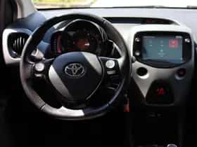Toyota Aygo (2020) thumbnail 23