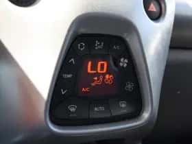 Toyota Aygo (2020) thumbnail 29