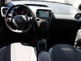 Toyota Aygo (2020) thumbnail 4