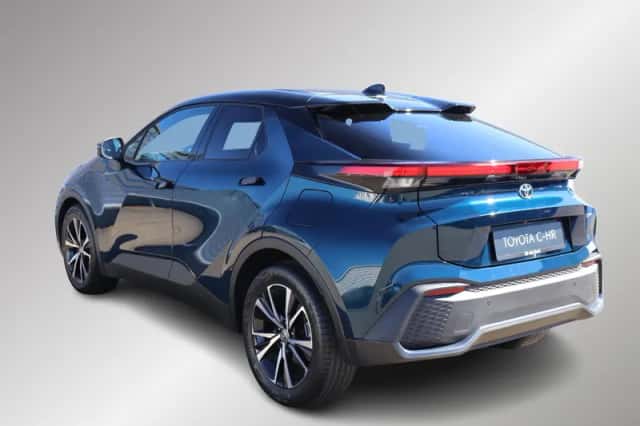 Toyota C-HR (2025) thumbnail 6
