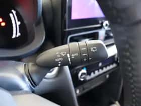 Toyota Yaris Cross (2025) thumbnail 24
