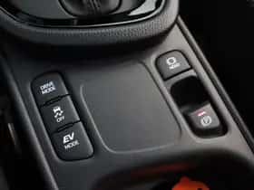 Toyota Yaris Cross (2025) thumbnail 27