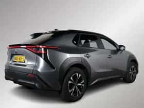 Toyota bZ4X (2025) thumbnail 2