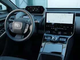 Toyota bZ4X (2025) thumbnail 36