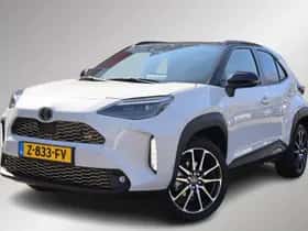Toyota Yaris Cross (2024) thumbnail 1