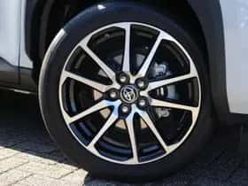 Toyota Yaris Cross (2024) thumbnail 3