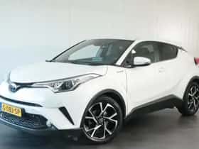 Toyota C-HR (2019) thumbnail 2
