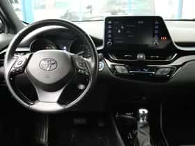 Toyota C-HR (2021) thumbnail 15