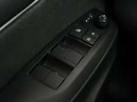 Toyota Yaris (2020) thumbnail 22