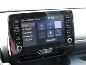 Toyota Yaris (2020) thumbnail 9