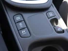 Toyota Yaris (2025) thumbnail 24