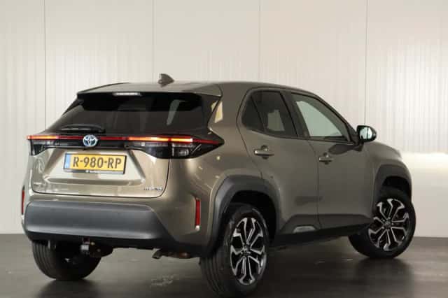 Toyota Yaris Cross (2022) thumbnail 4