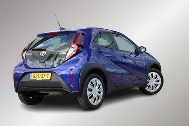 Toyota Aygo X (2024) thumbnail 2