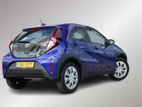 Toyota Aygo X (2024) thumbnail 2