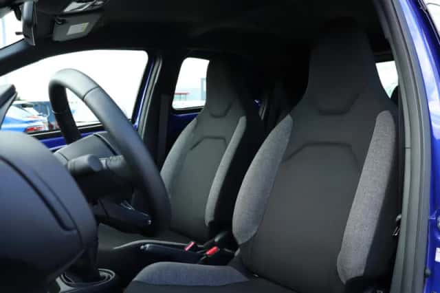 Toyota Aygo X (2024) thumbnail 6