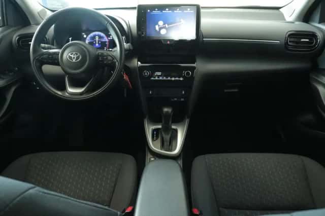 Toyota Yaris Cross (2025) thumbnail 5