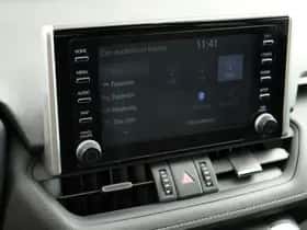 Toyota RAV4 (2023) thumbnail 11