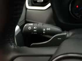 Toyota RAV4 (2023) thumbnail 18