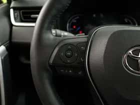 Toyota RAV4 (2023) thumbnail 19