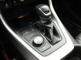 Toyota RAV4 (2023) thumbnail 24