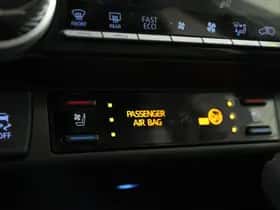 Toyota RAV4 (2023) thumbnail 31