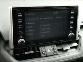 Toyota RAV4 (2023) thumbnail 10