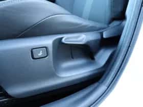 Toyota Yaris Cross (2023) thumbnail 35
