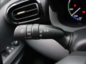 Toyota Yaris Cross (2022) thumbnail 11