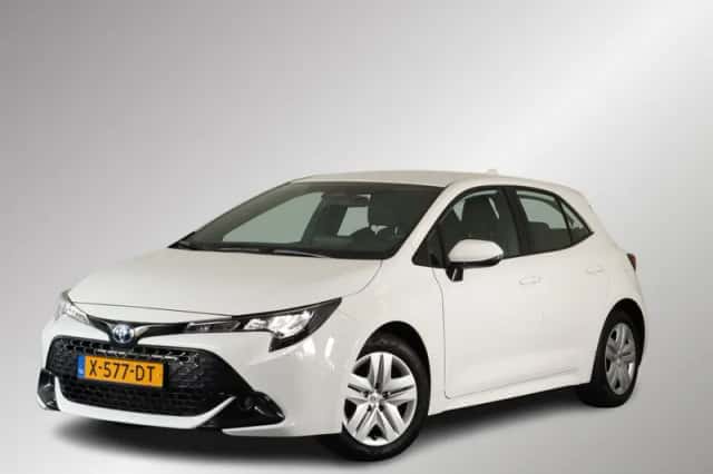 Toyota Corolla (2023) thumbnail 1