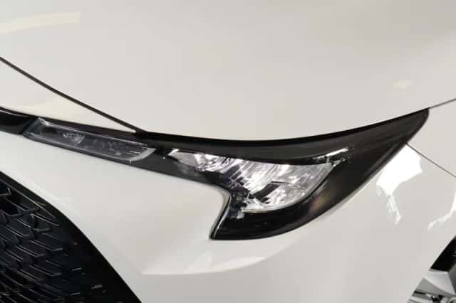 Toyota Corolla (2023) thumbnail 3