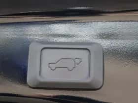 Toyota RAV4 (2024) thumbnail 17