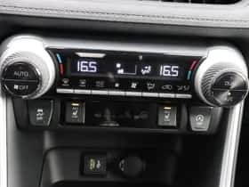 Toyota RAV4 (2024) thumbnail 30